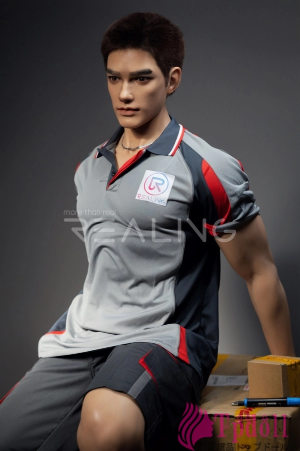 男性型筋肉モデルリアルドールRealing