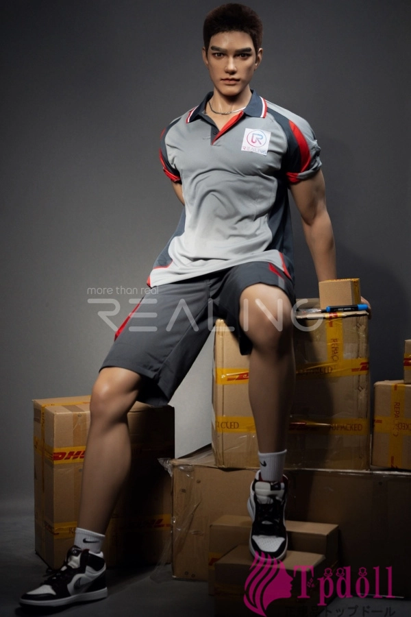 男性型ラブドール Realing
