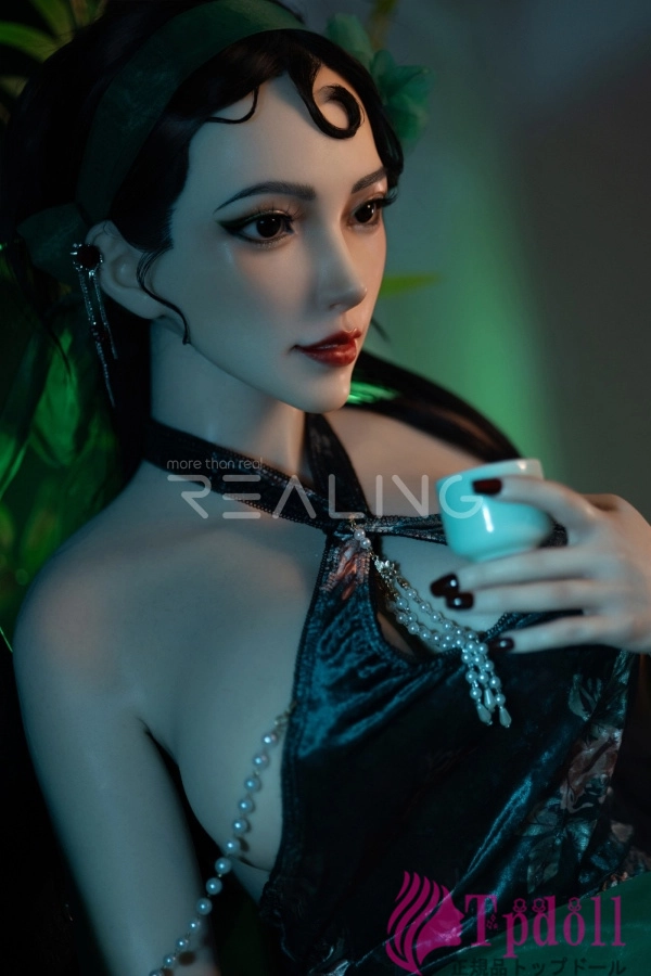 166cm Fカップ巨乳フルシリコンドールRealing