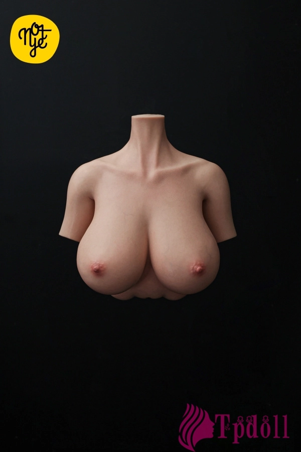 リアルな皮膚メイク胸モデルラブドール