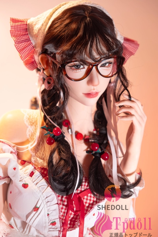 可愛いメイド 楚琳 大人の人形