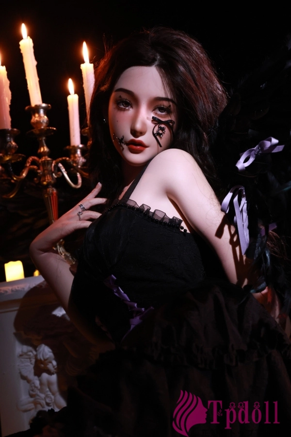 お姉さん系美人ラブドールXYDOLL