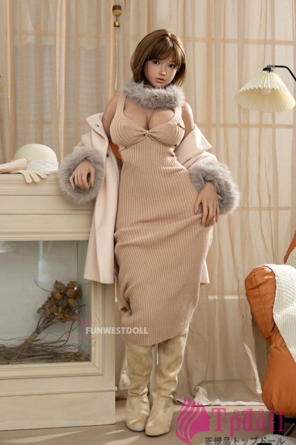Funwest Doll ラブドール  リアルな皮膚メイク付き 