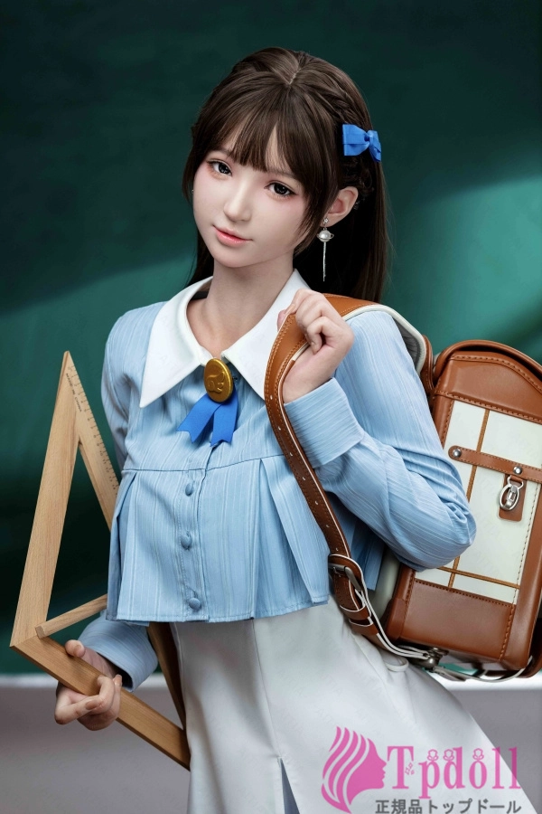 上品な美女ダッチワイフAITIA DOLL