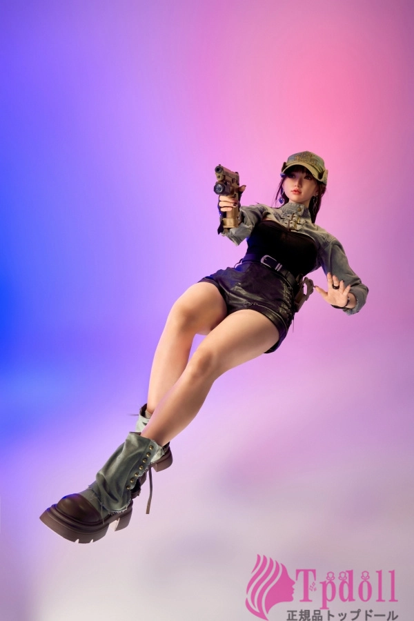 清楚系美女 彩月ラブドール