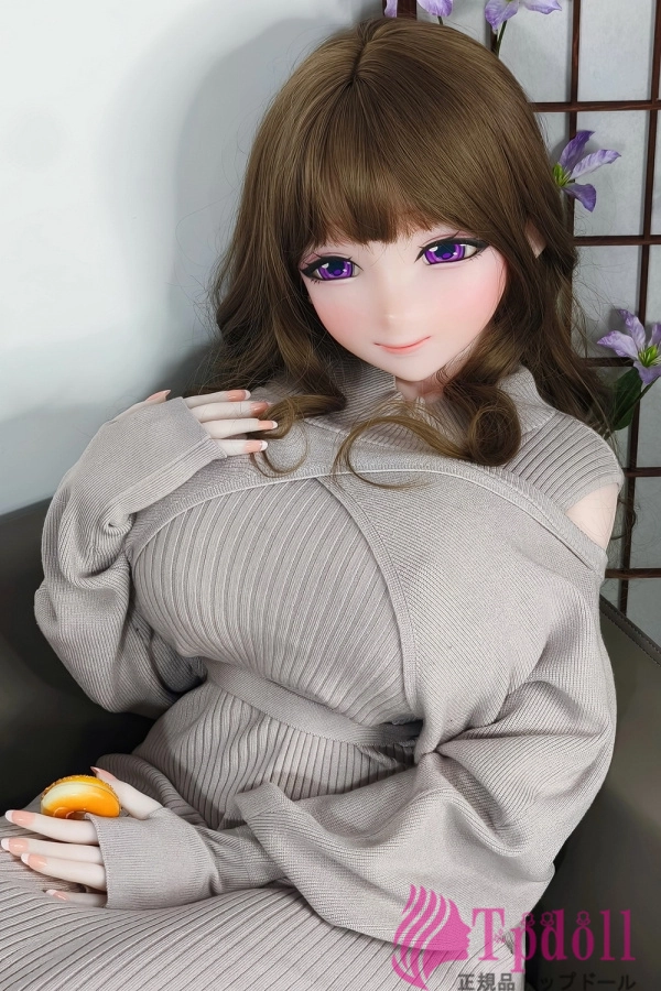 アニメ系美少女ダッチワイフElsa Babe