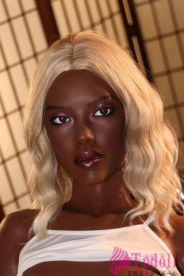 Chocolate Lady Kellyシリコンドール