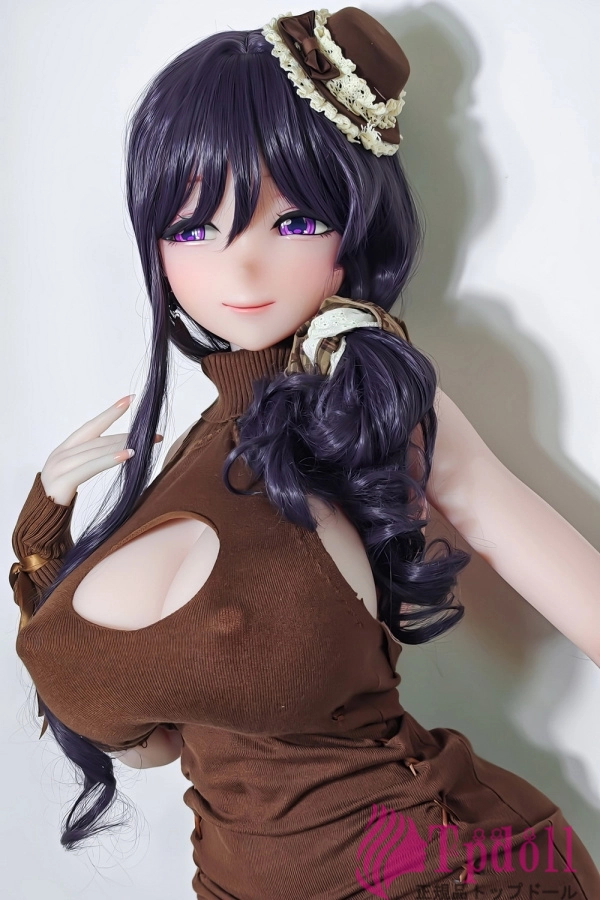 姉系ラブドール望月恵美