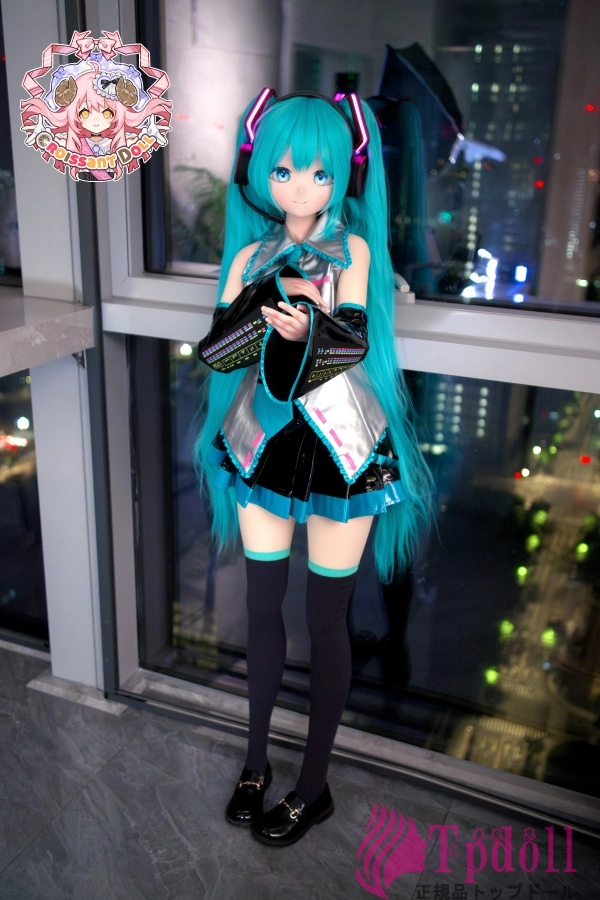 初音ミク ビニール製ヘッド+STPE製ボディ リアルドール Dカップ