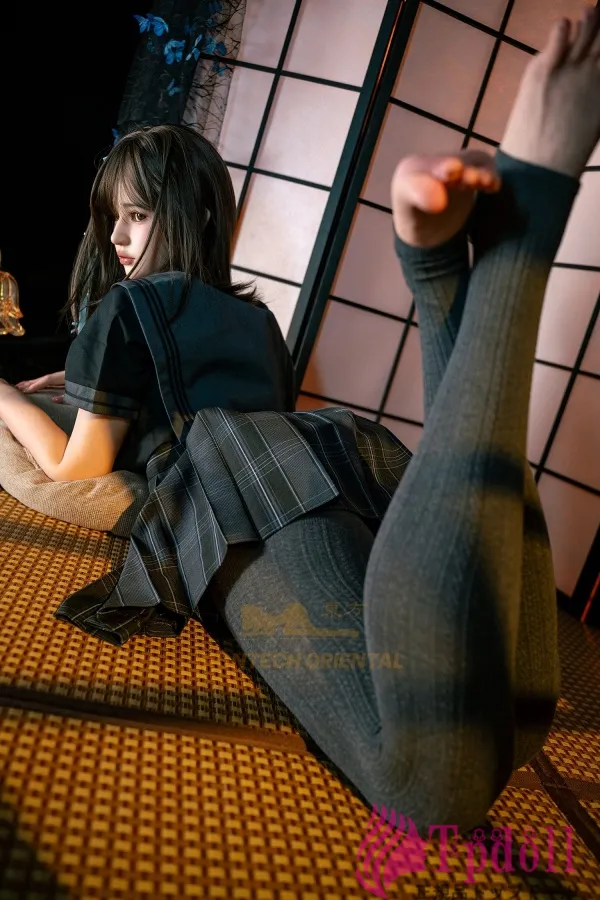 清楚系 楚々ダッチワイフIrontech Doll