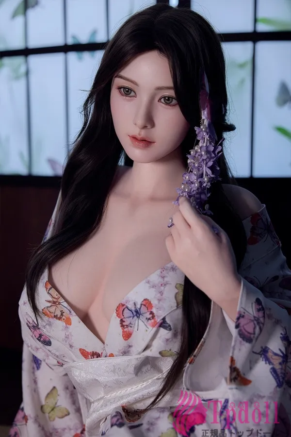 171cm Dカップ シリコン製ダッチワイフ Xue