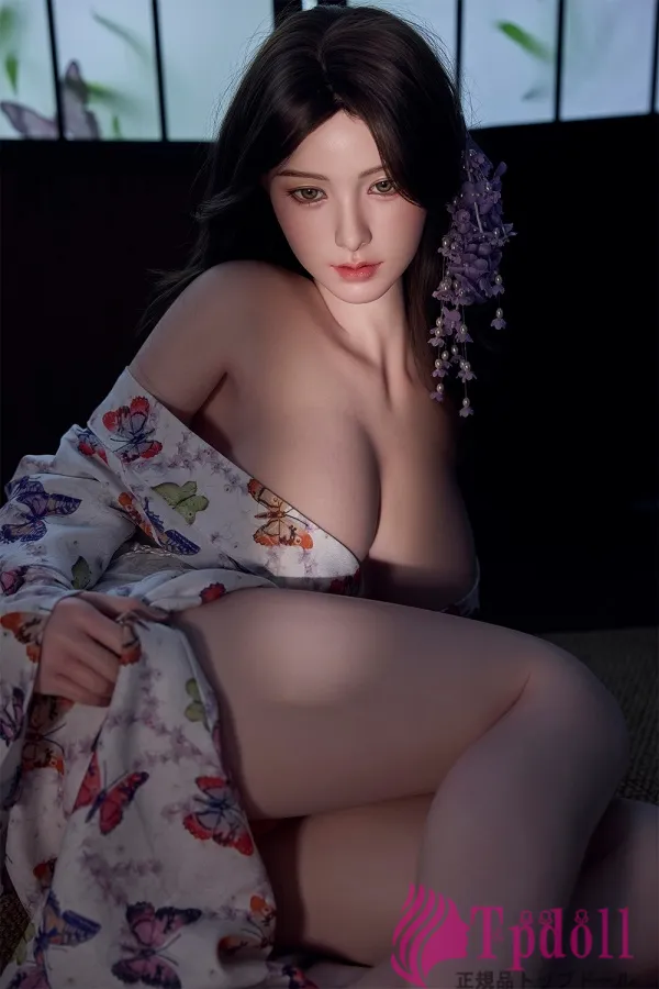 Xue Dカップシリコン ドール