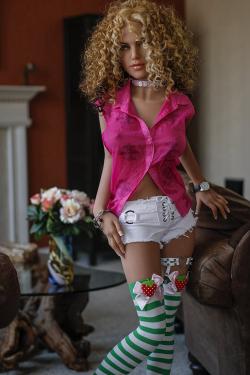 高級 ダッチワイフ