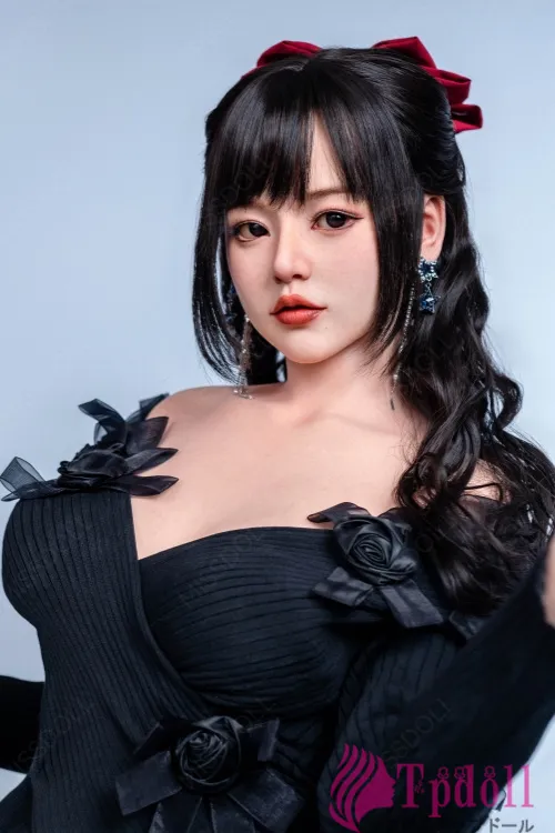 美人お姉さん系黒いドレスラブドール