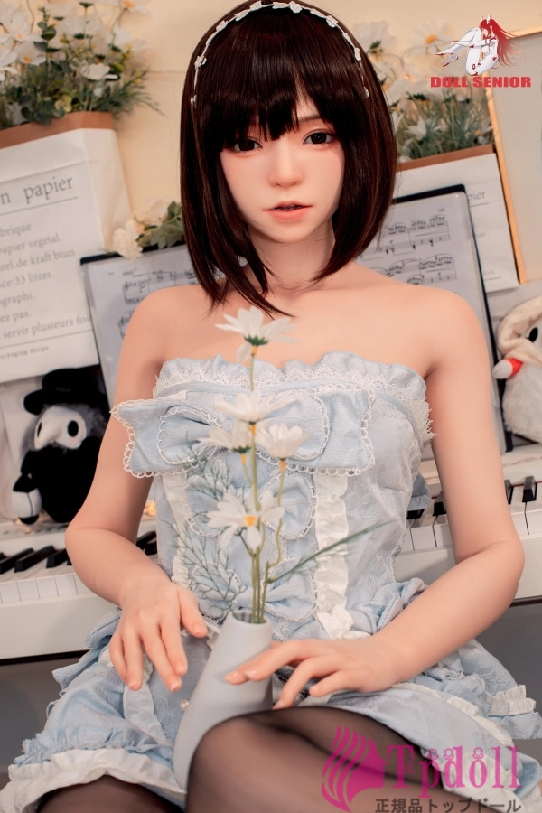 フルシリコン製等身大ダッチワイフDoll Senior