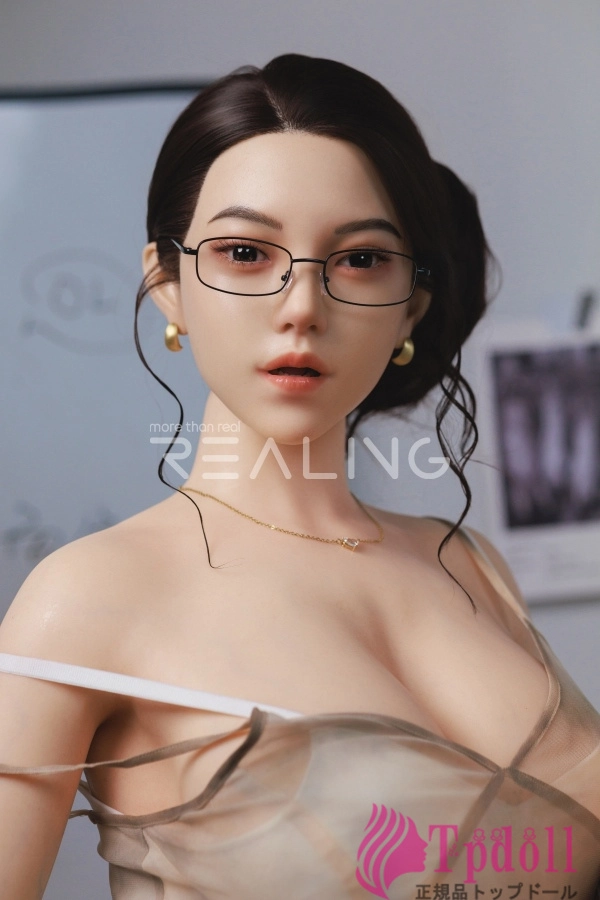 Realing 晴悠フルシリコンドール