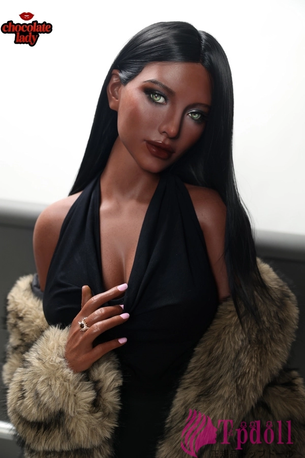 Chocolate Lady Naomiラブドール