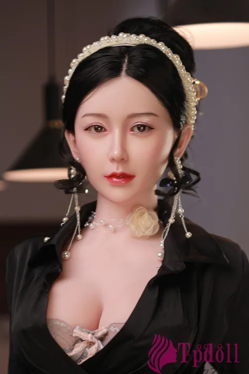 韓国女優ラブドール