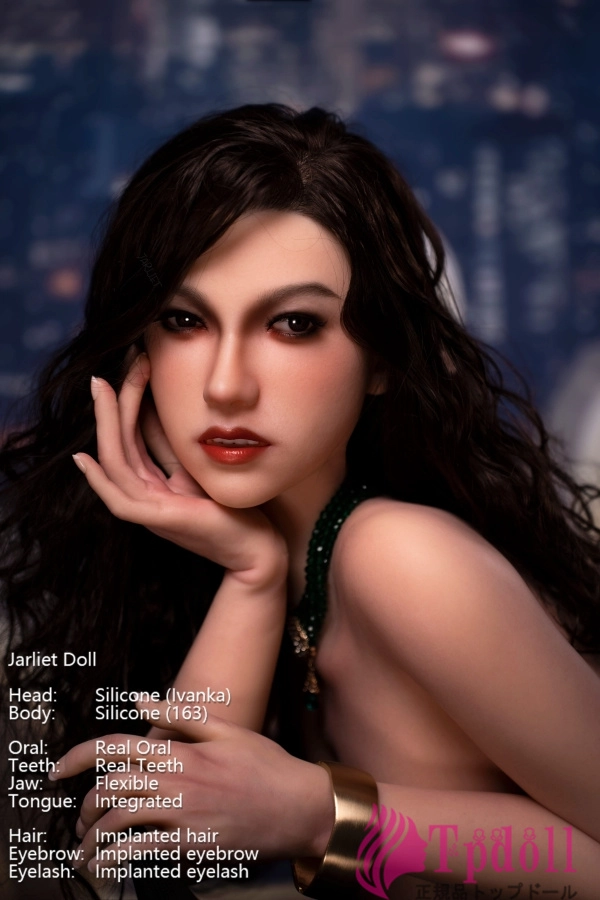 Jarliet Ivankaフルシリコンドール