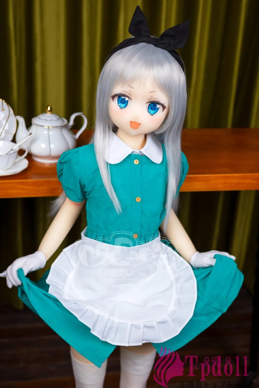 142cm 2次元リアルドール写真