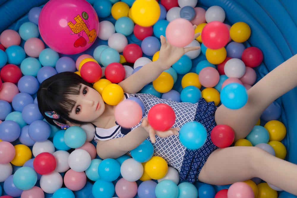 ラブドール 無 修正
