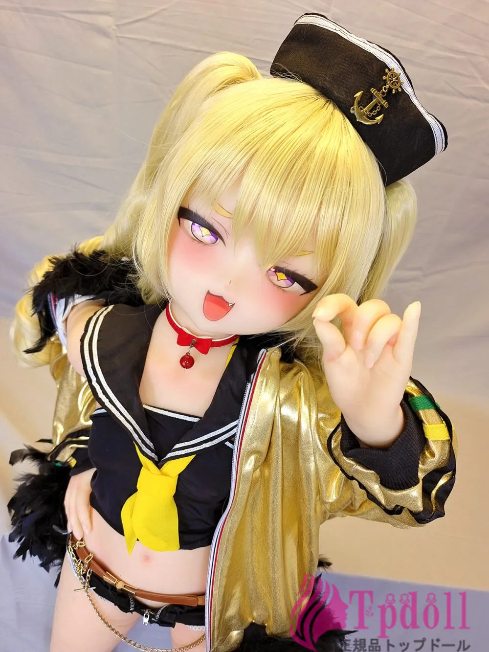 スタイル抜群アニメ美少女ラブドール画像