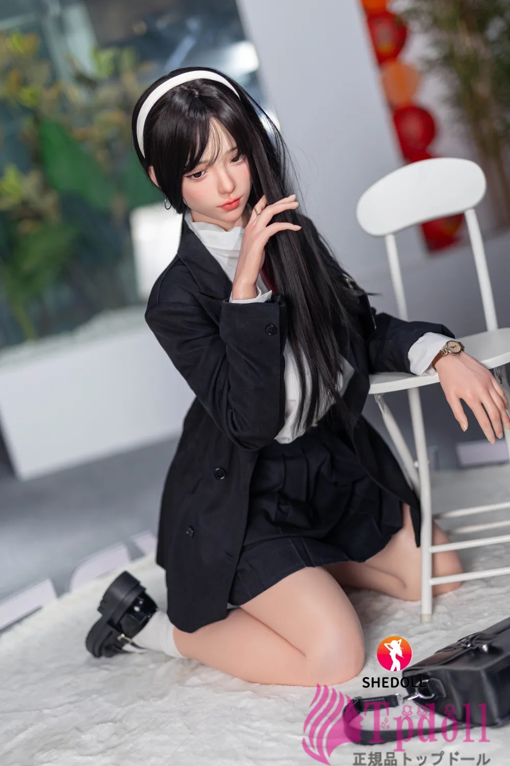 茶色い 肌  アルドール 人形 