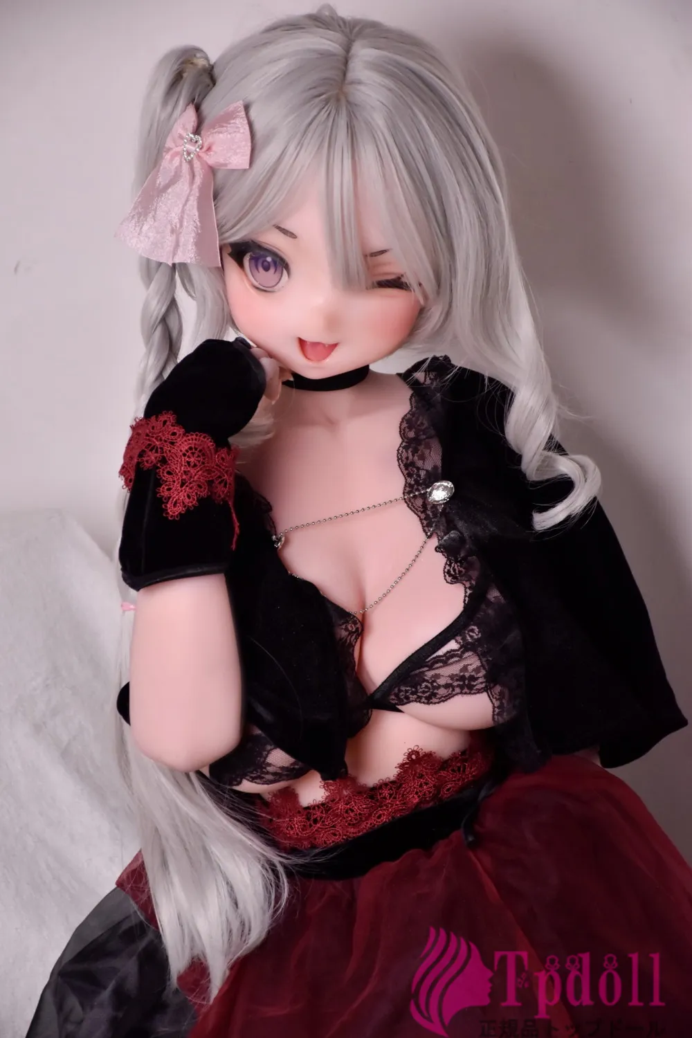 可愛い少女ラブドール