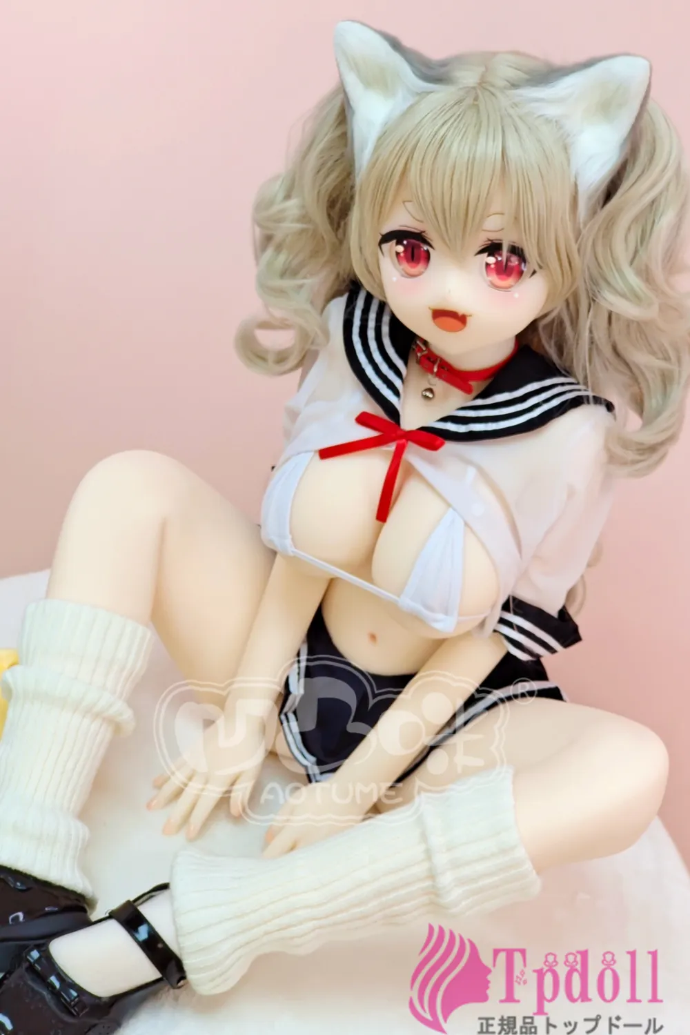 美白肌な綺麗ラブドール画像