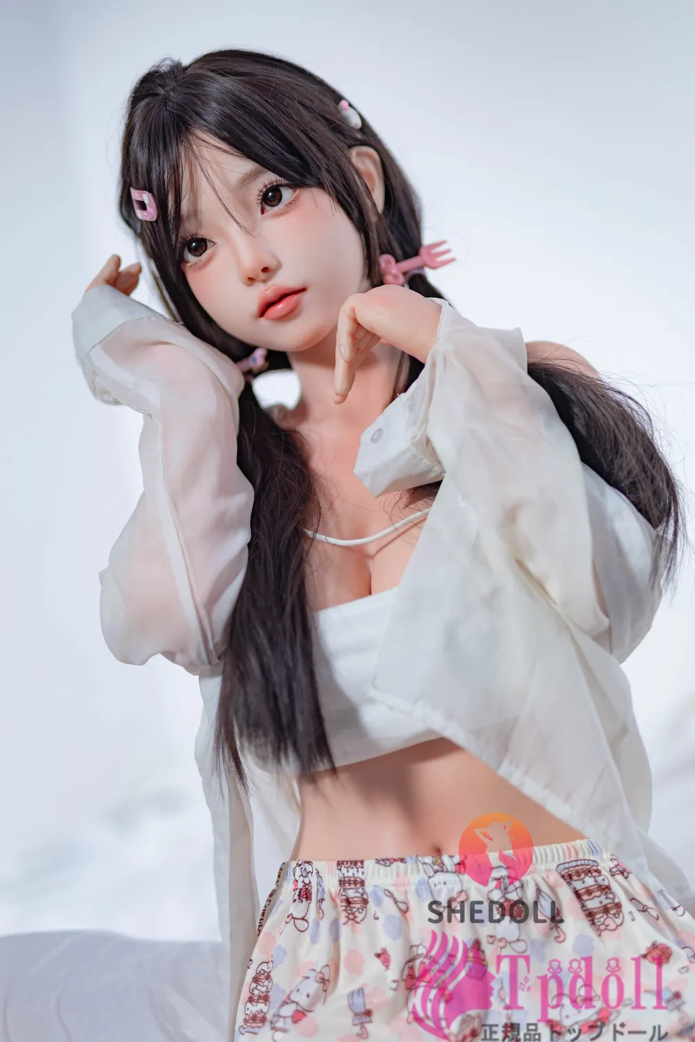 スレンダー美女ラブドール