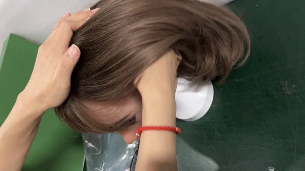 ラブドールのウィッグ